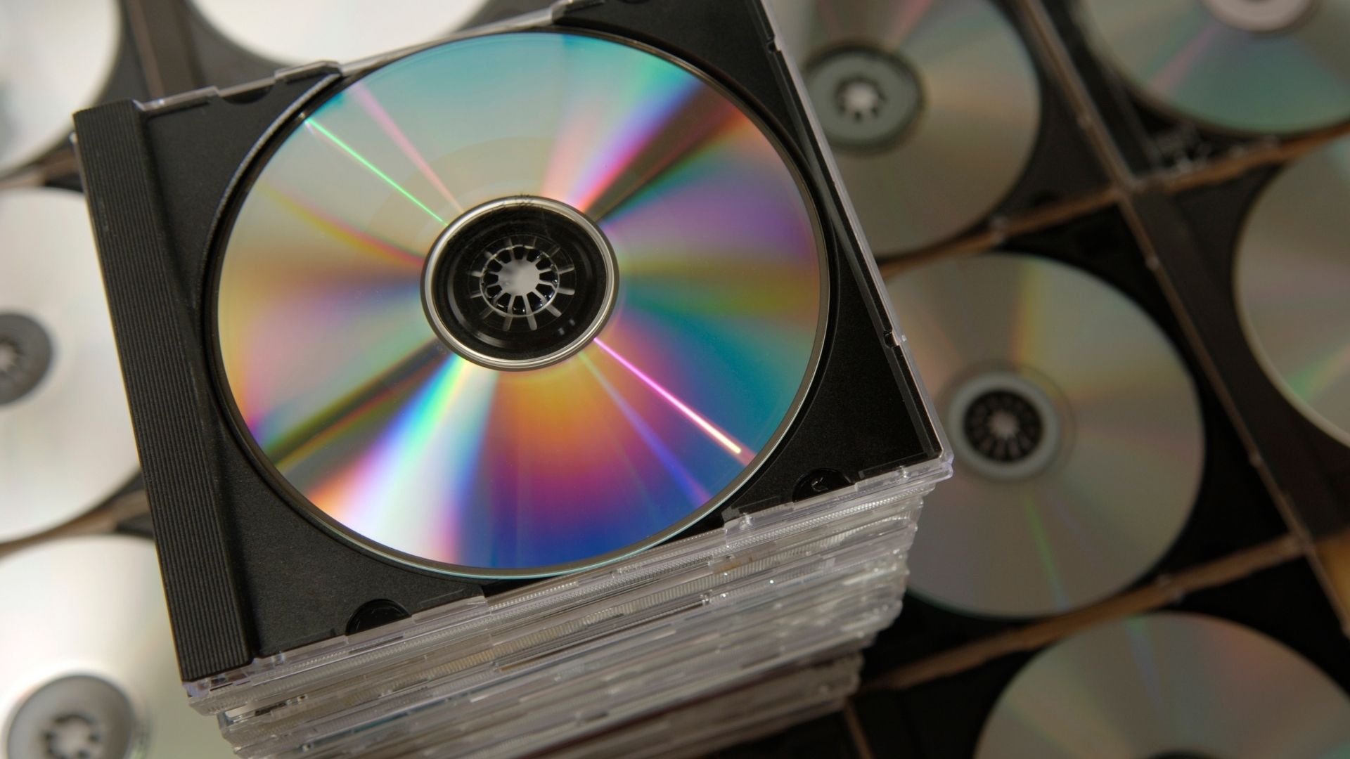 【初めてのCD買取完全ガイド】 高く売るコツやおすすめの買取業者の選び方 | CD買取【総合No.1】無料査定・全国対応のセタガヤCD買取センター